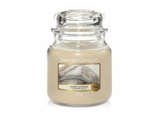 Vonná svíčka Yankee Candle Warm Cashmere Classic střední