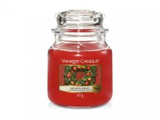 Vonní svíčka Yankee Candle Red Apple Wreath Classic střední