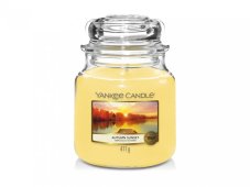 Vonná svíčka Yankee Candle Autumn Sunset Classic střední