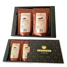 Degustační balíček kávy - ochucená ROZPUSTNÁ 4x100g, černý box